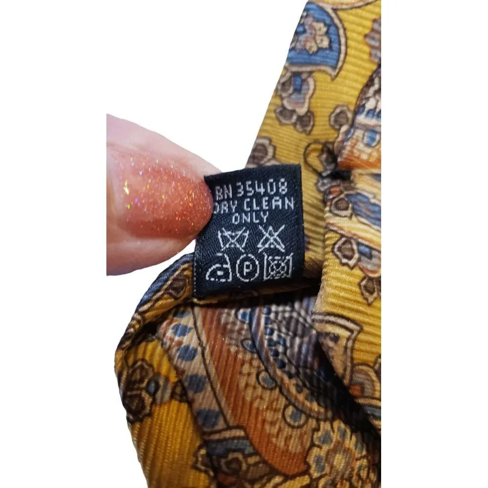 JOS. A.‎ BANK Signature Collection 100% Silk Tie Made in Italy Mustard Paisley